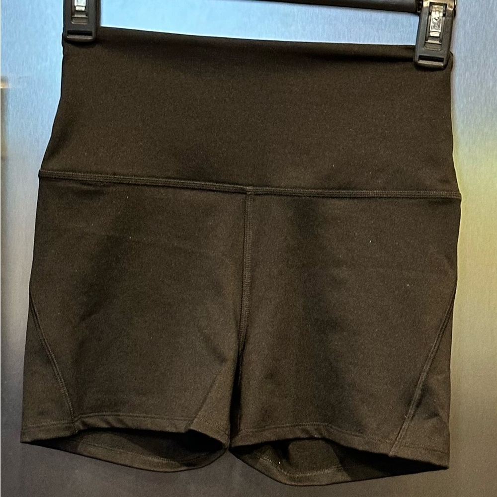 New NWT PINK by Victoria's Secret Ultimate black shortie shorts size XS